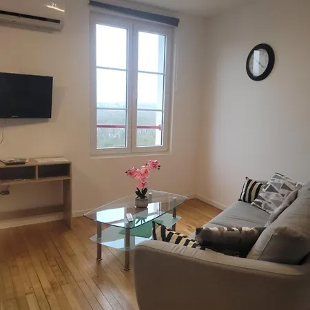 2 Vue Loire דירה Le Cellier